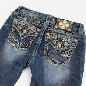 Miss Me Capri Jeans Embellished Back Pockets